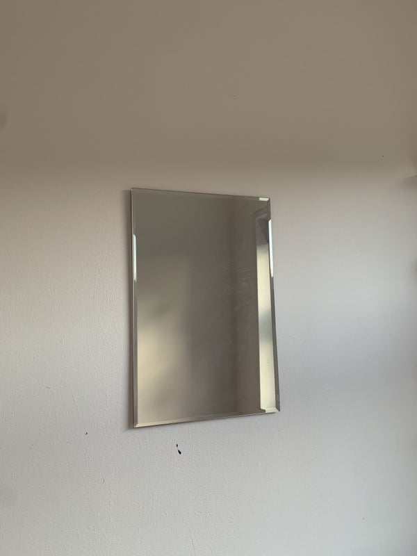 Room Isandula Road in Nottingham