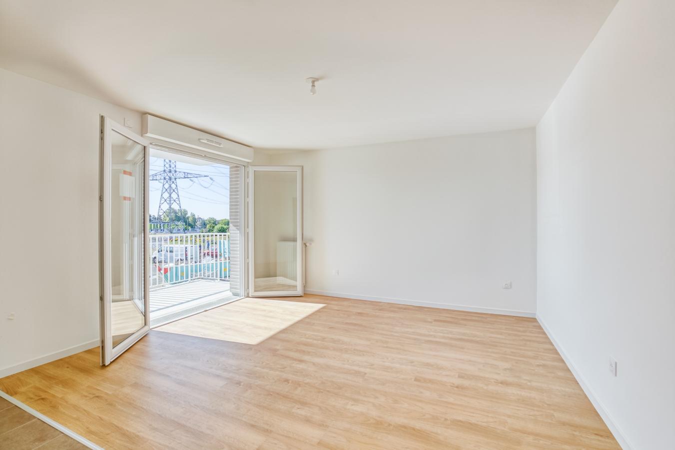 Flat Rue Gaston Monnerville in Roissy-en-Brie