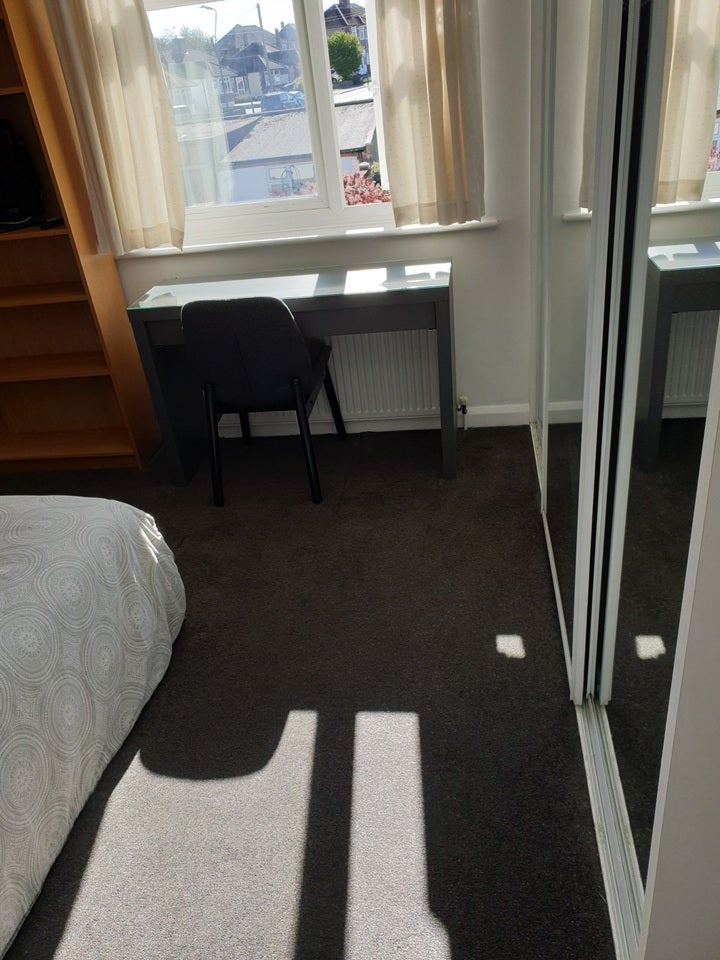 Room Parsonage Manorway in Greater London