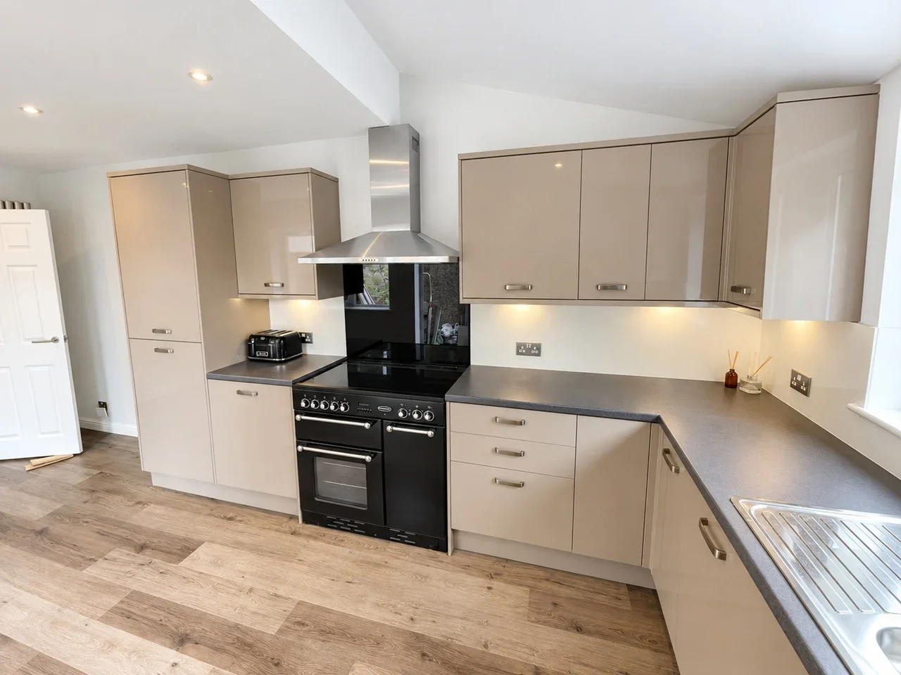 Room Pelham Road South in Gravesham