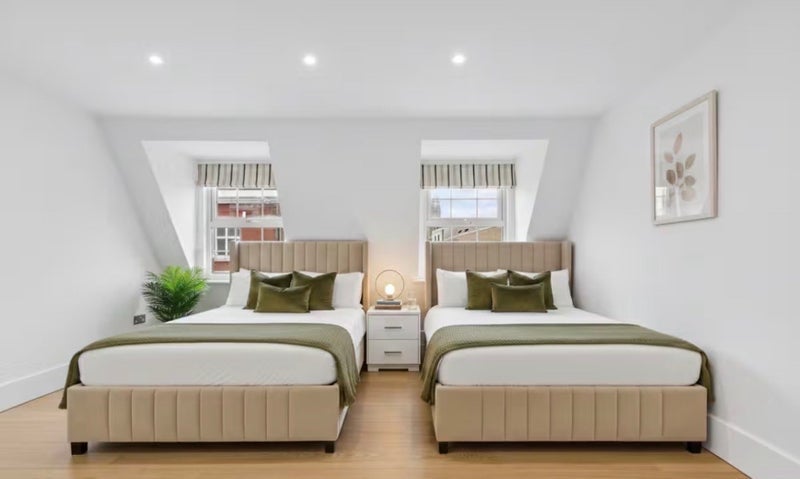 Flat Shroton Street in City of Westminster