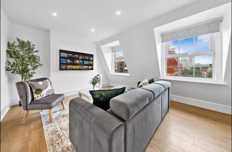 Flat Shroton Street in City of Westminster