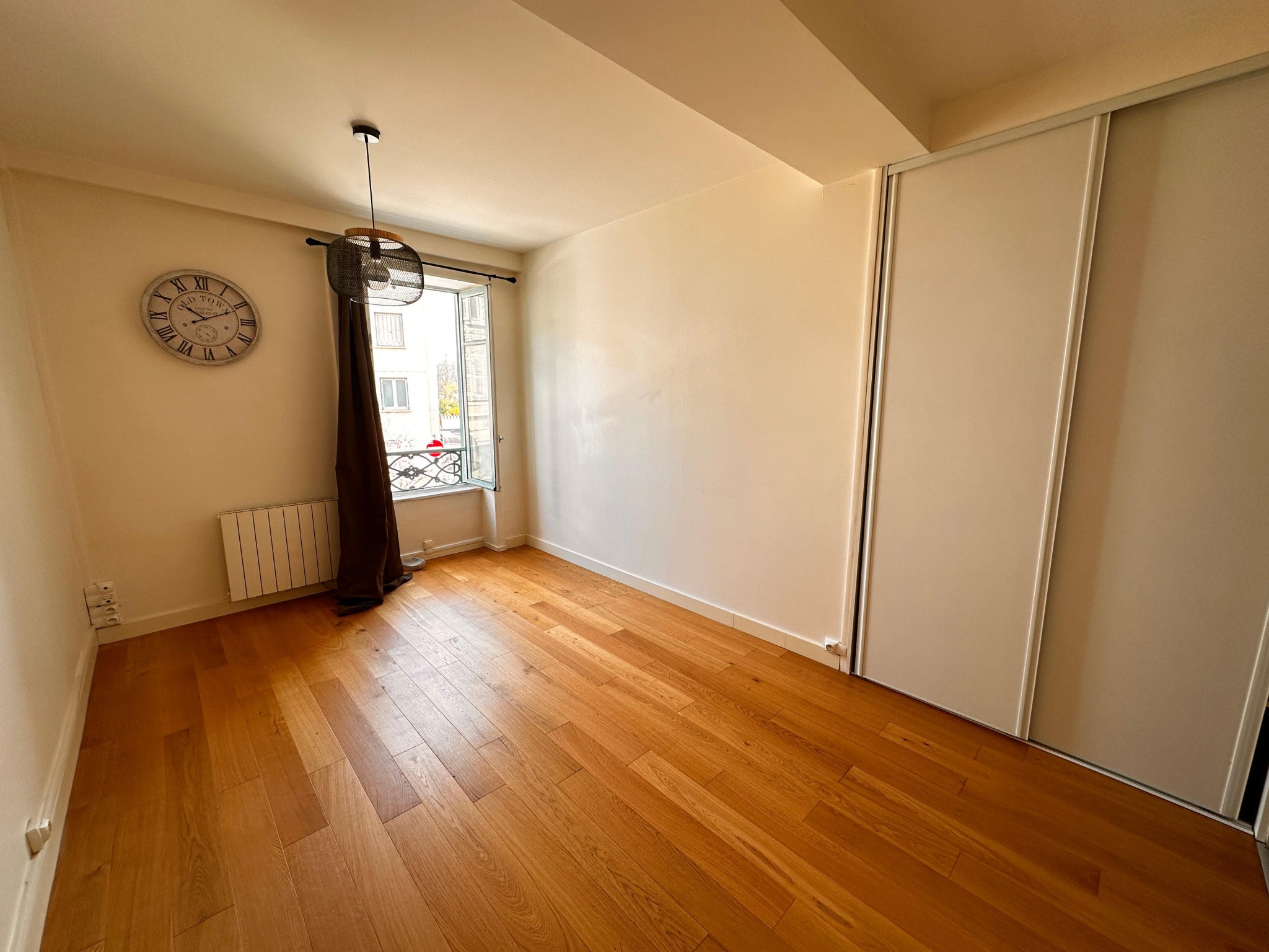 Flat Rue Robert Wolville in Lyon