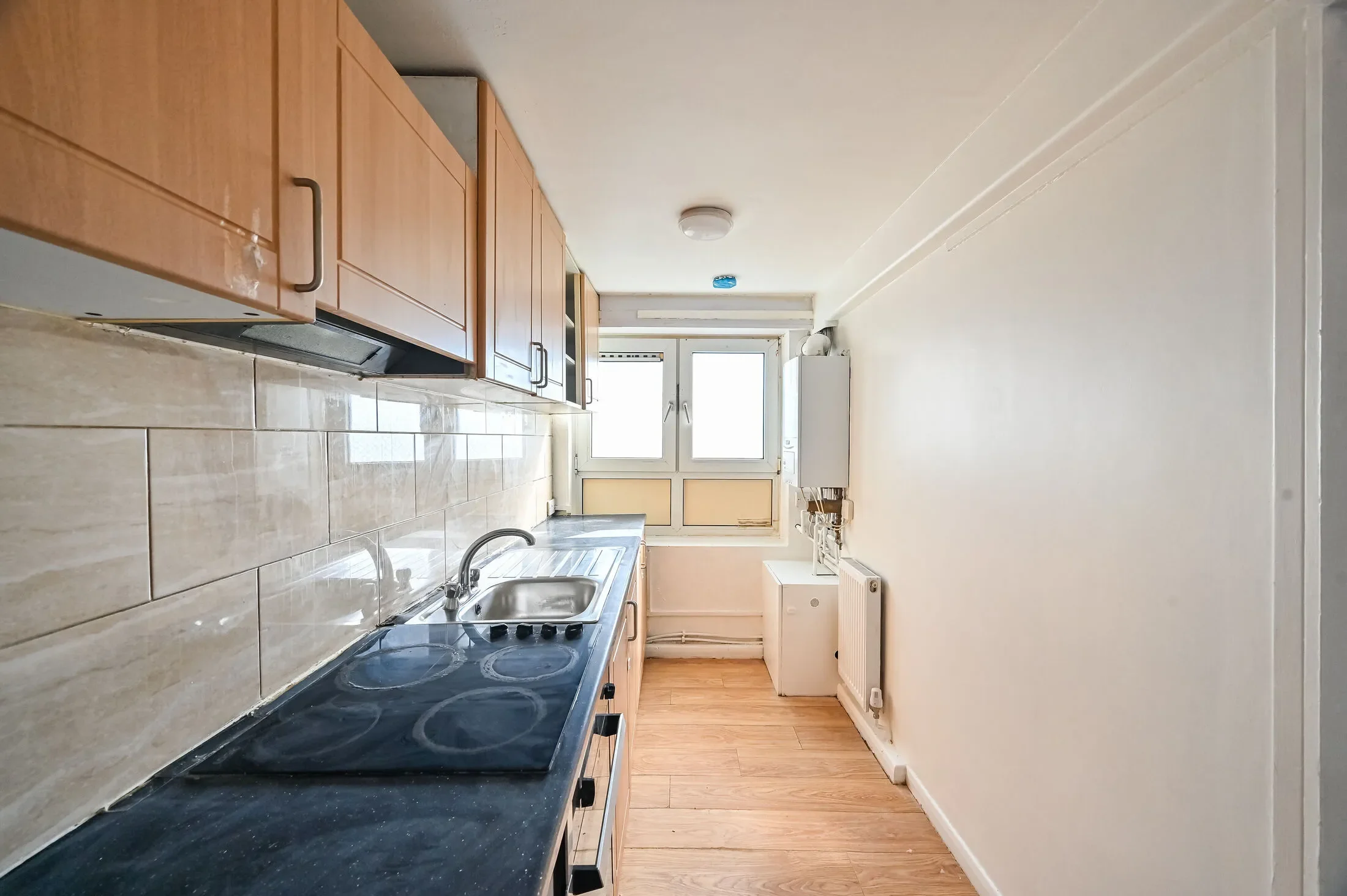 Flat Coborn Street in Greater London