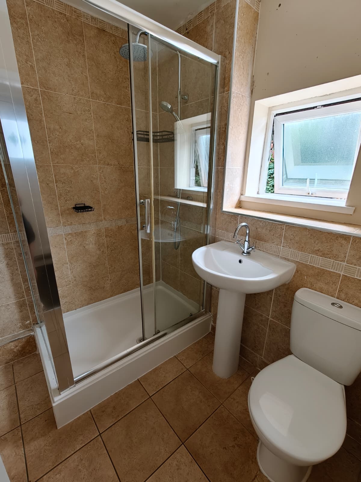 Flat Hopwas Grove in Metropolitan Borough of Solihull