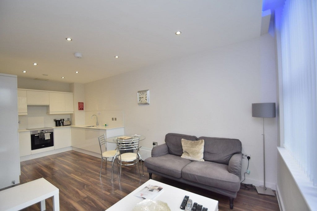 Flat South Sixth Street in Milton Keynes