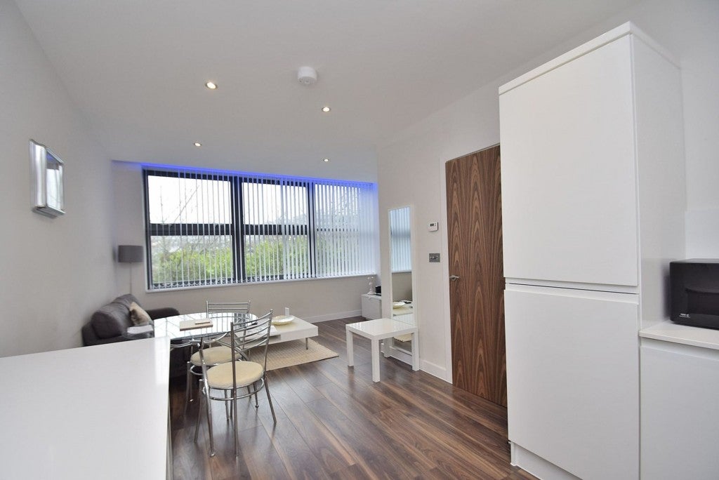Flat South Sixth Street in Milton Keynes