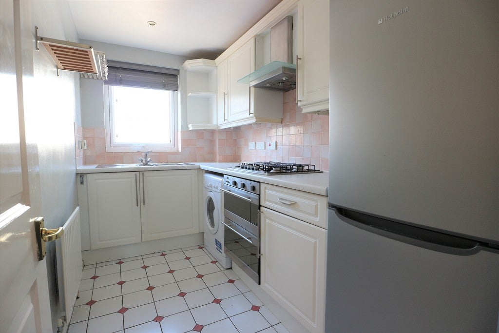Flat The Strand in Roedean
