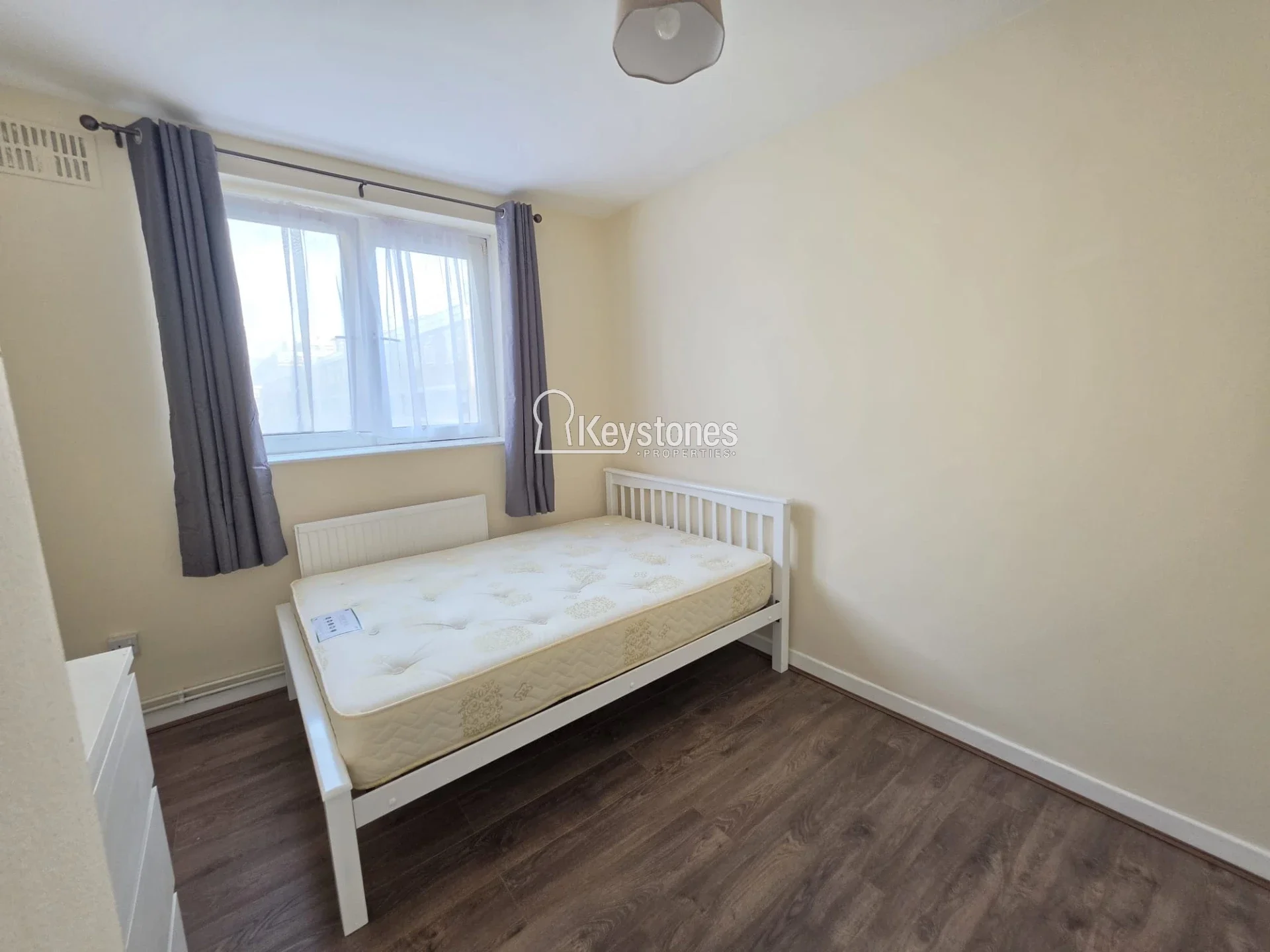 Room Canrobert Street in Greater London
