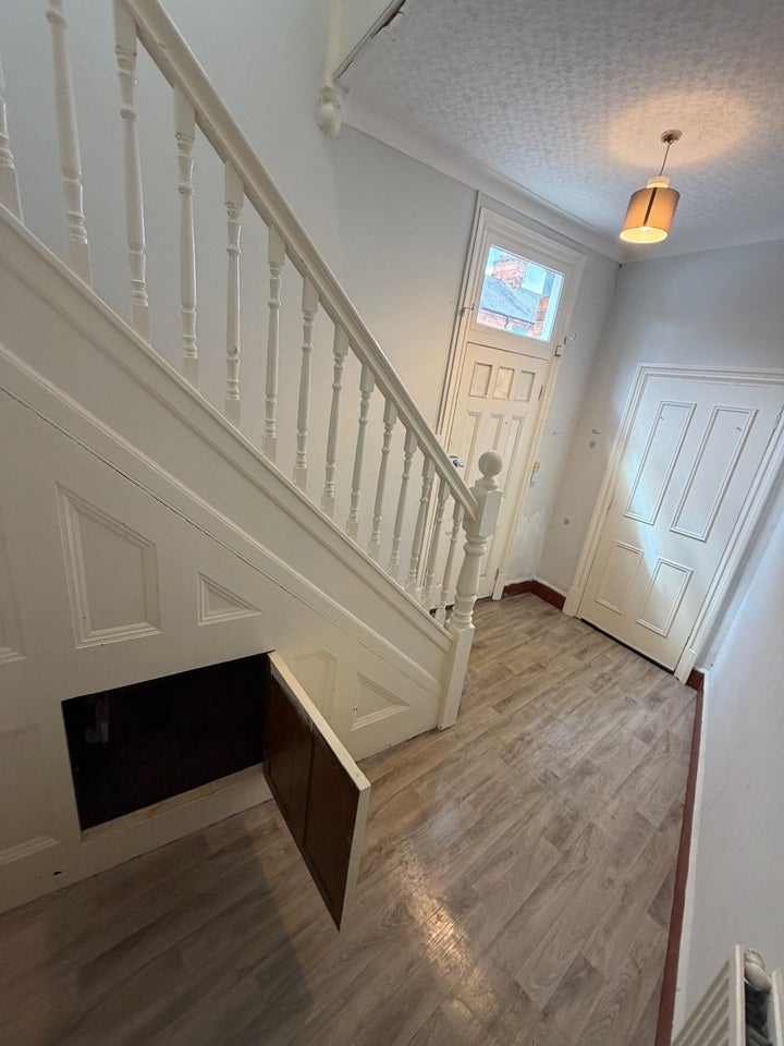 Flat Countesthorpe Road in Oadby and Wigston