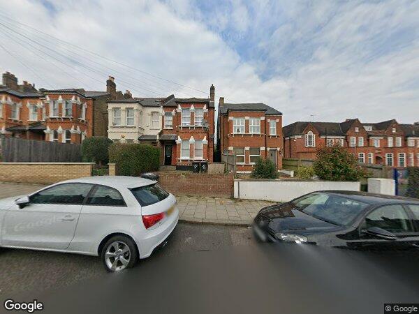 Flat Wolfington Road in Greater London