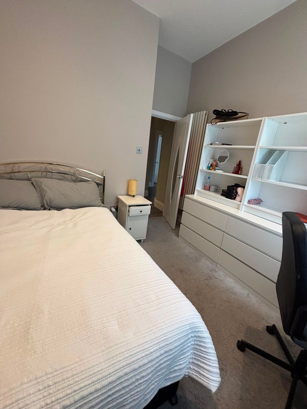 Room Wood Street in Glasgow