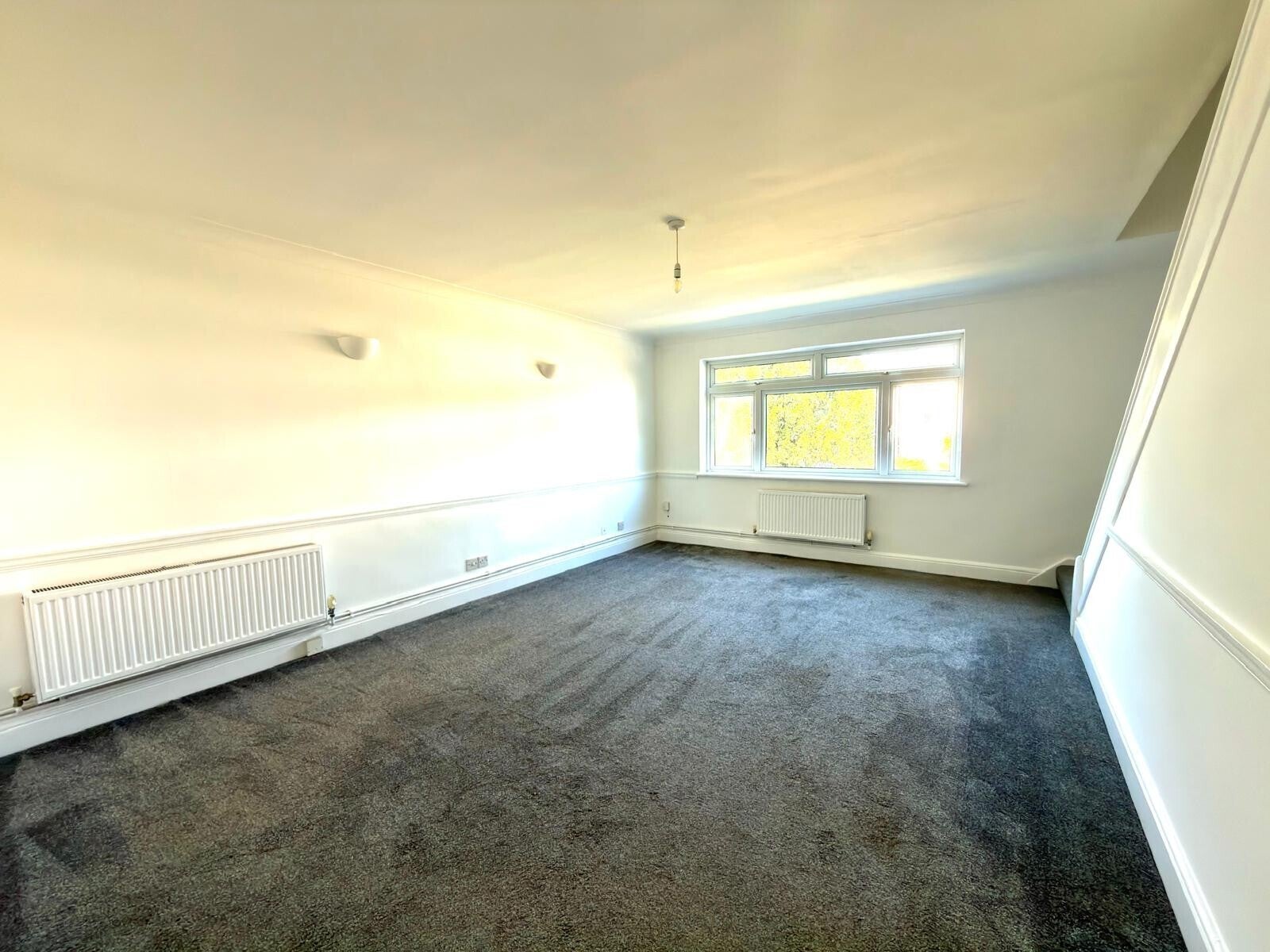 Flat Carters Hill Close in Greater London