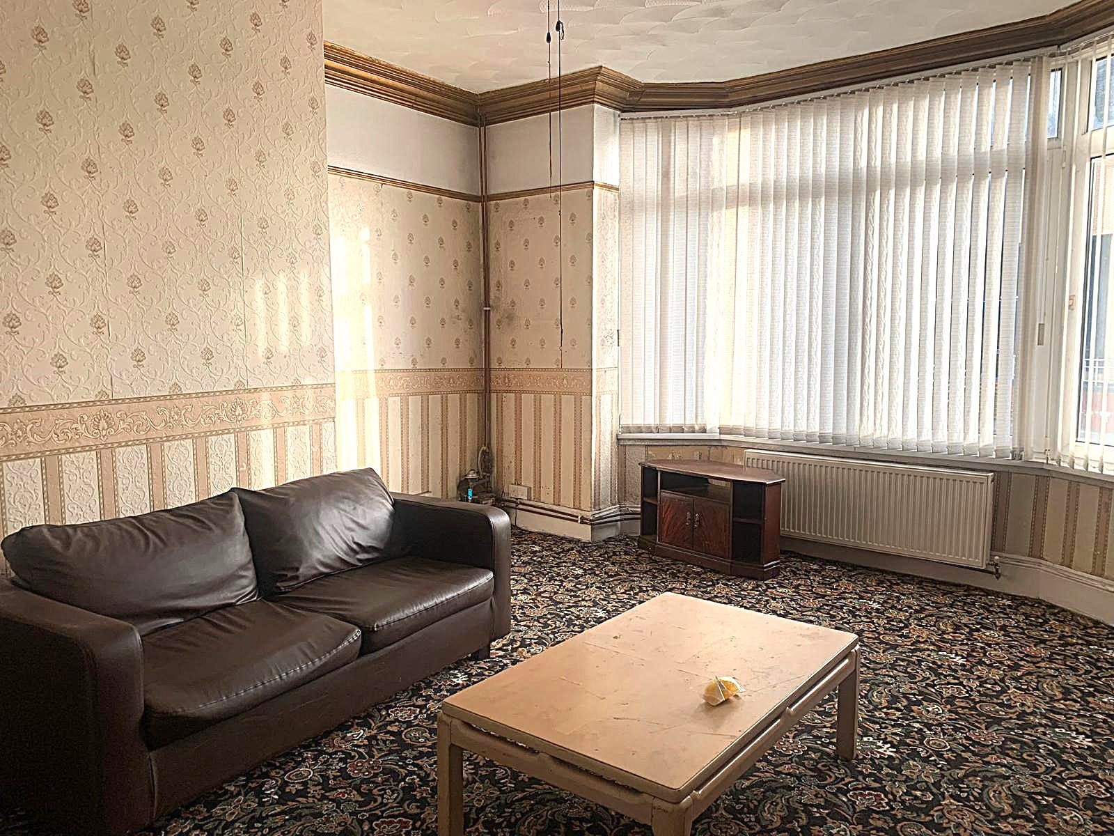Flat Cardiff Road in Newport