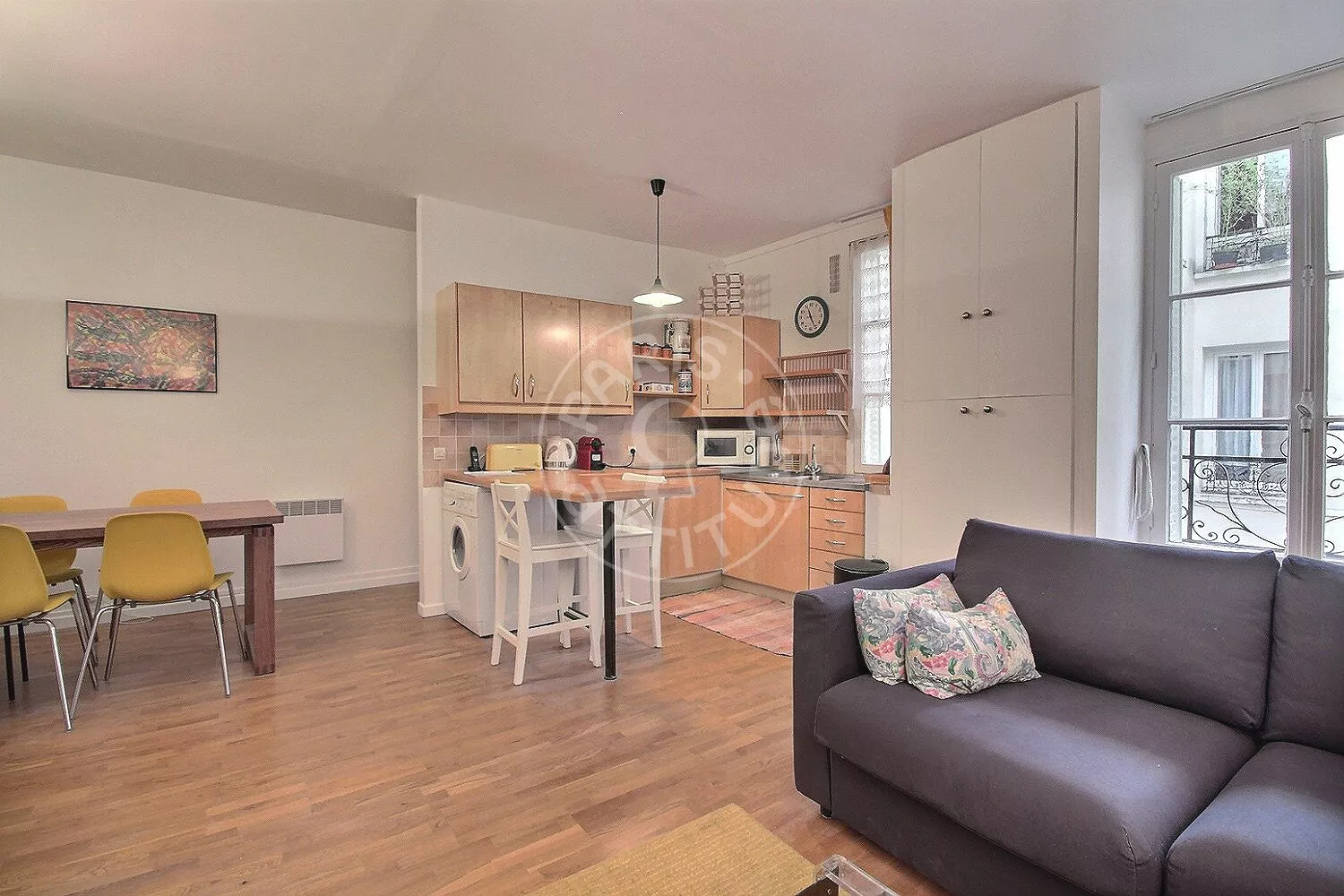 Flat Avenue du Roule in Neuilly-sur-Seine