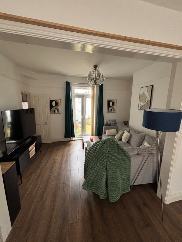 Room Goschen Street in Liverpool