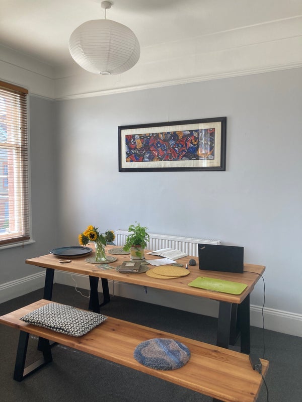 Room Barcombe Avenue in Greater London