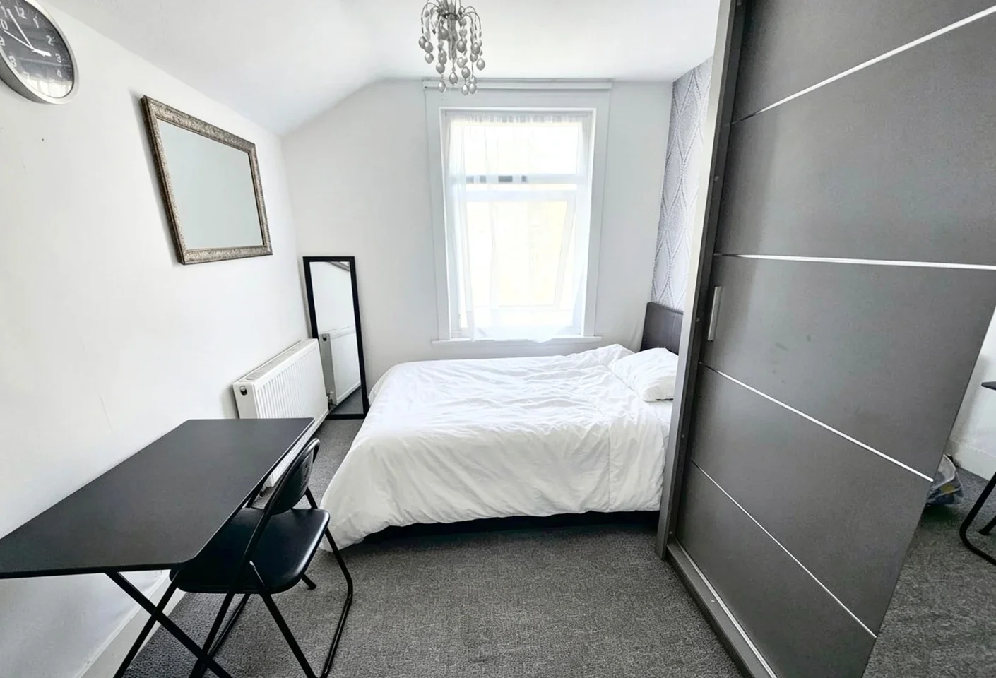 Room Nags Head Road in Greater London