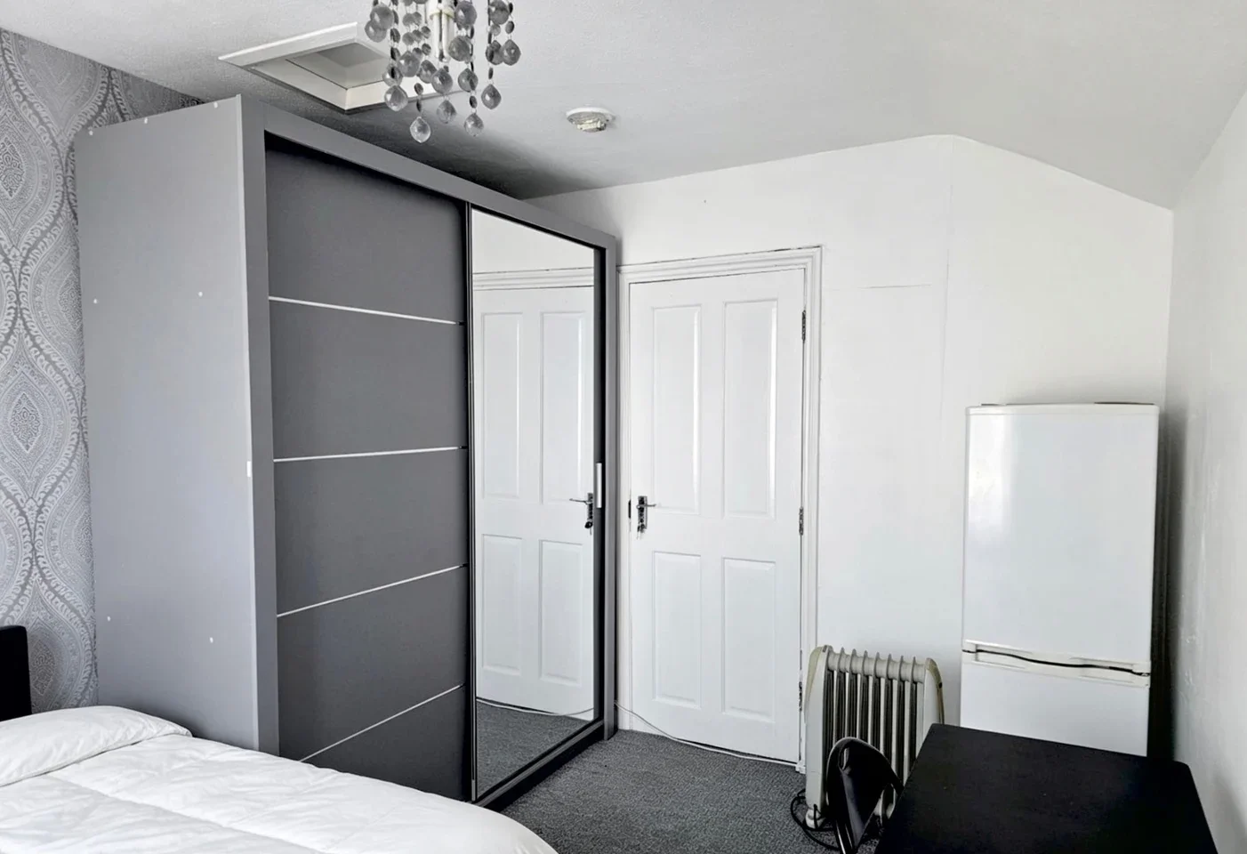 Room Nags Head Road in Greater London