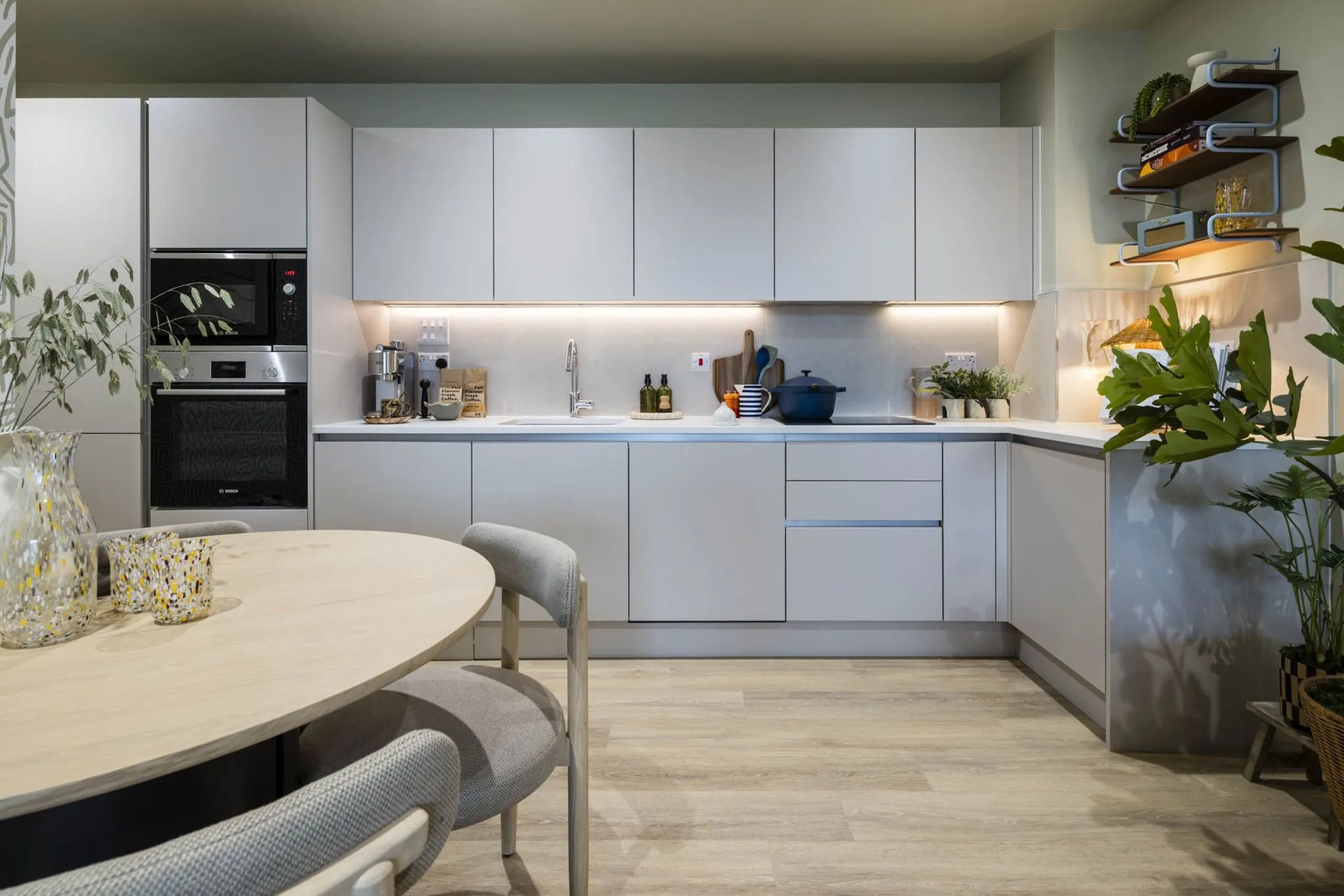 Flat Dawley Parade in Greater London