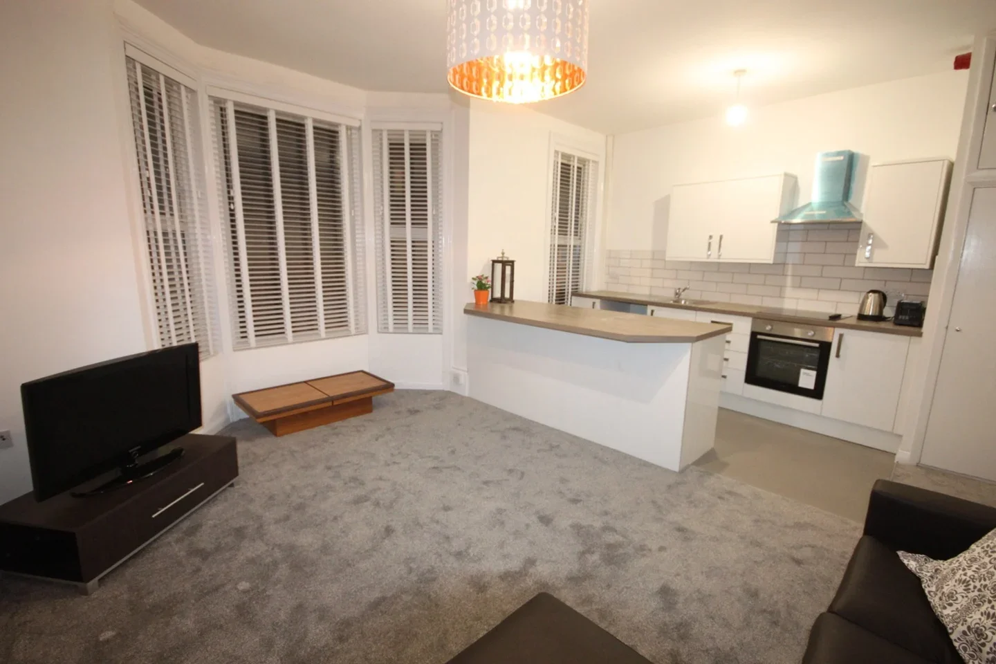 Flat Cambridge Gardens in St Leonards