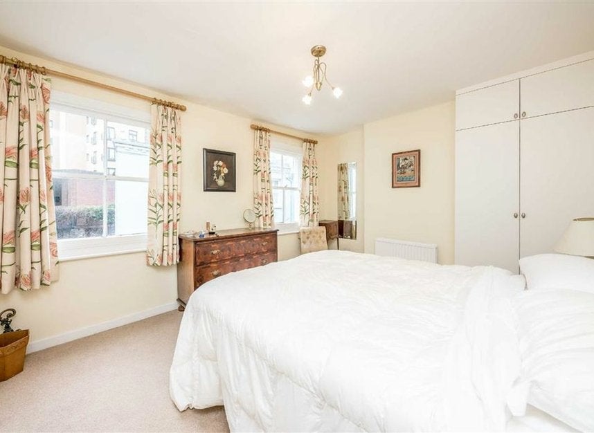 House Osten Mews in Greater London