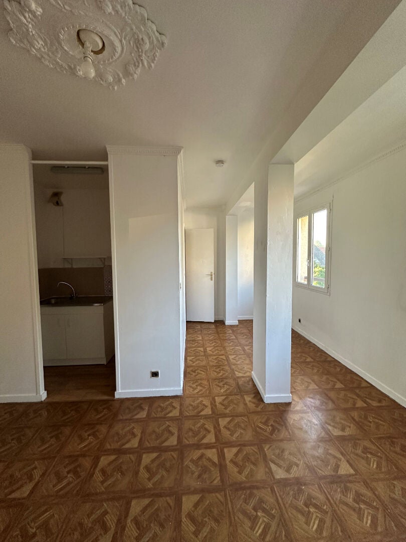Flat Rue d'Éragny in Gisors