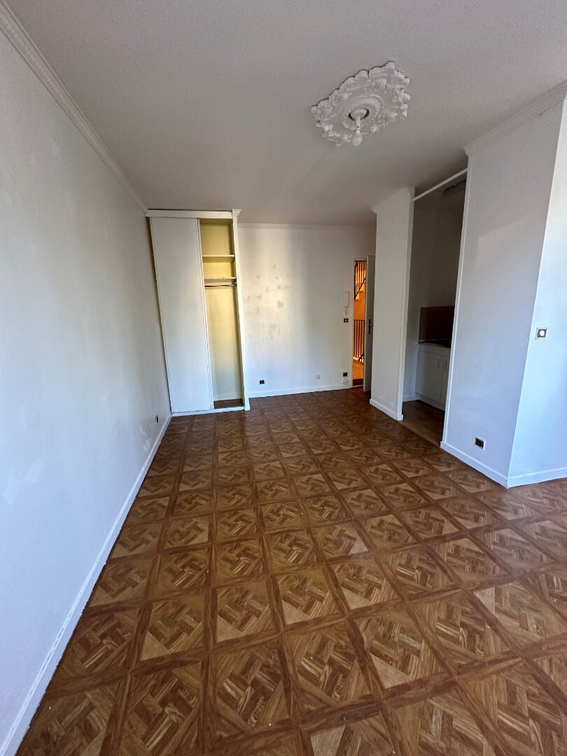 Flat Rue d'Éragny in Gisors