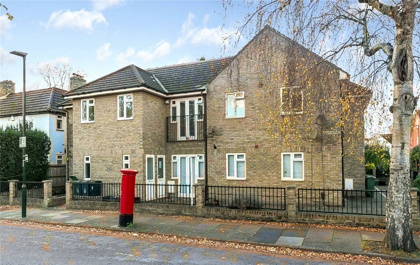Flat Gainsborough Road in Greater London