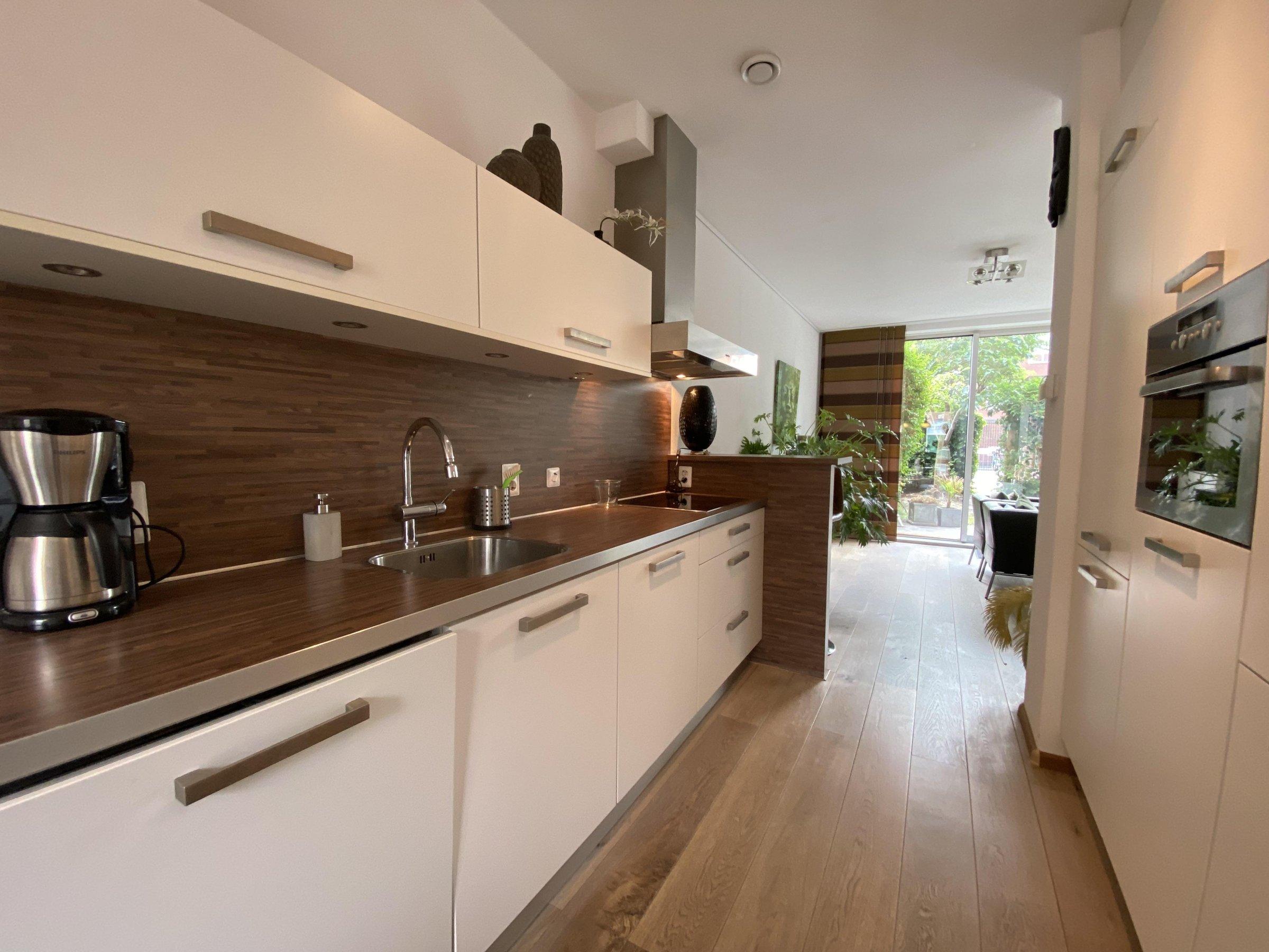Woning te huur: Brede Hilledijk, Rotterdam