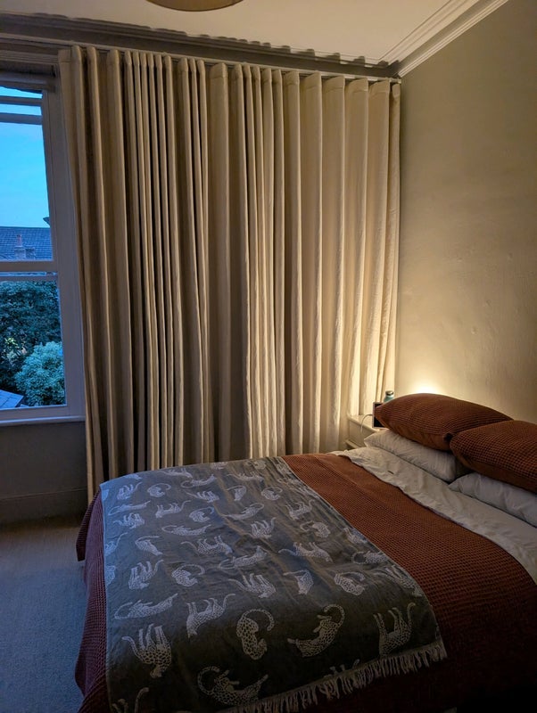 Room Nevis Road in Greater London