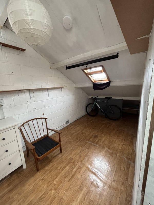 Room Fountayne Road in Greater London
