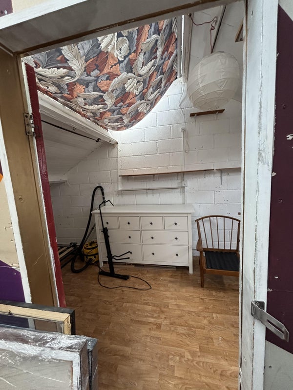 Room Fountayne Road in Greater London