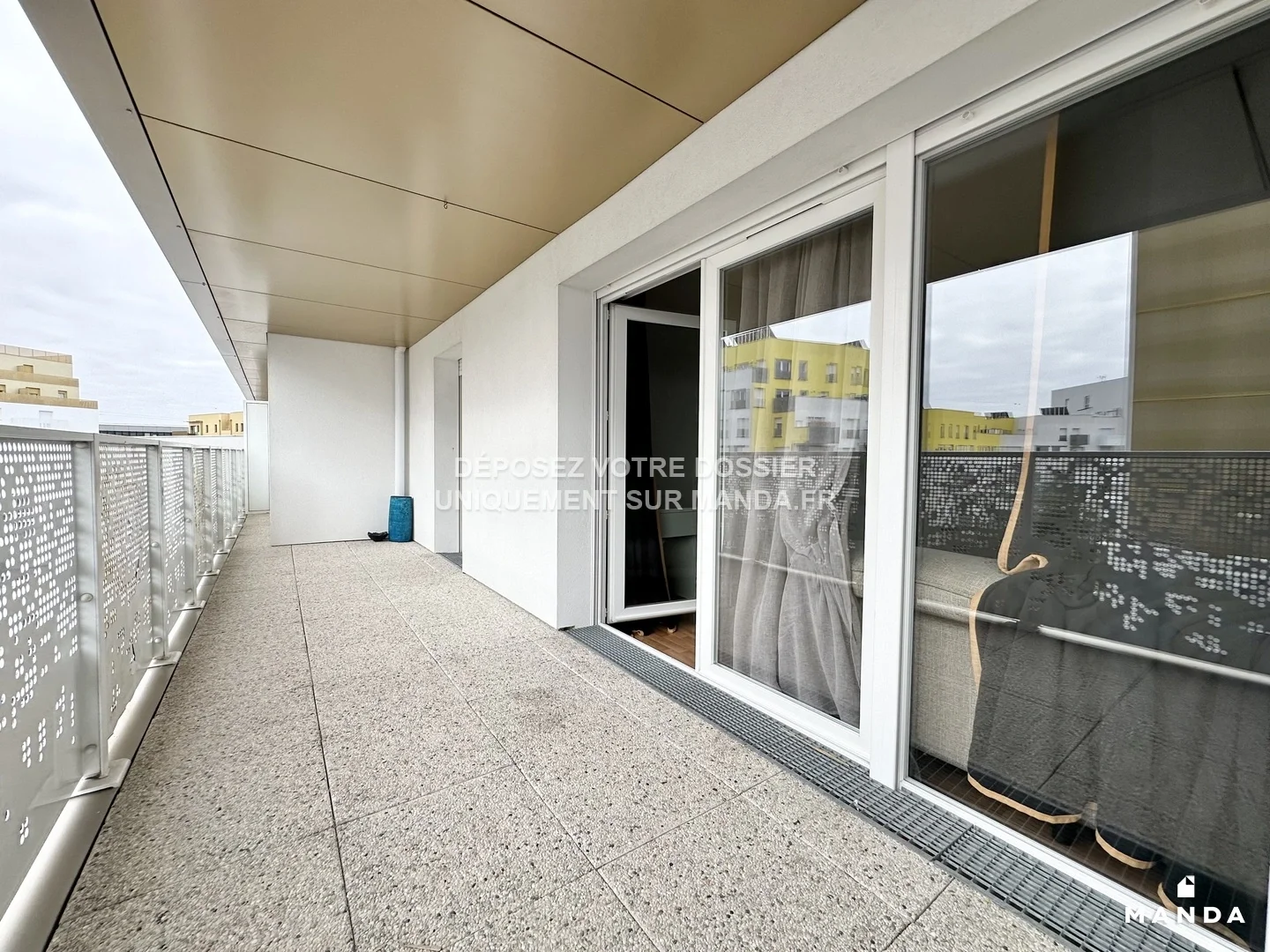 Appartement Cours Monseigneur Roméro à Évry