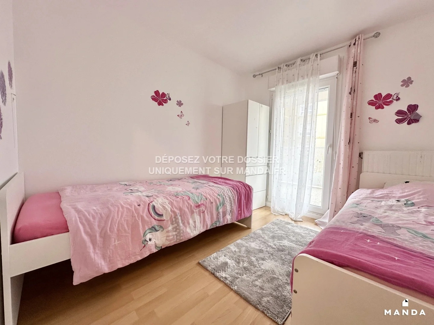 Appartement Cours Monseigneur Roméro à Évry