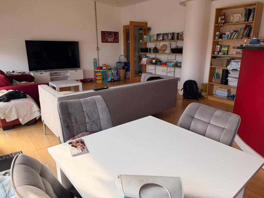 Flat Hazelwood Road in Northampton