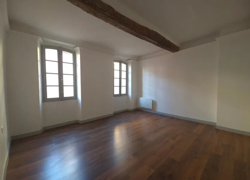 Maison aire à Salernes