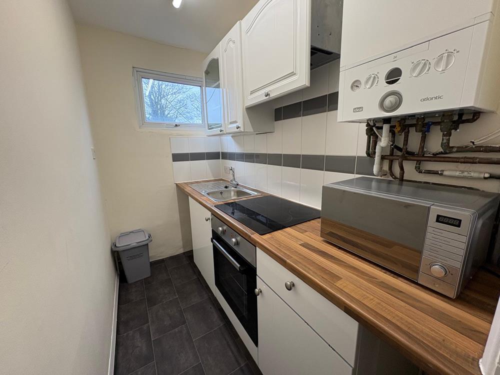 Flat Spenser Road in Bedford