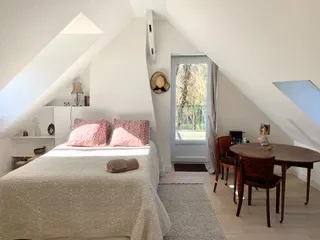 Chambre Rue de la Richarderie à Jouars-Pontchartrain