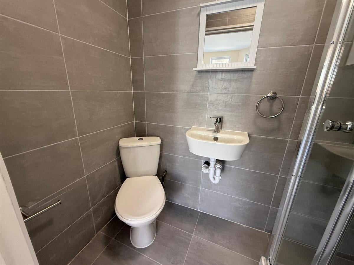 Room Welldon Crescent in Greater London