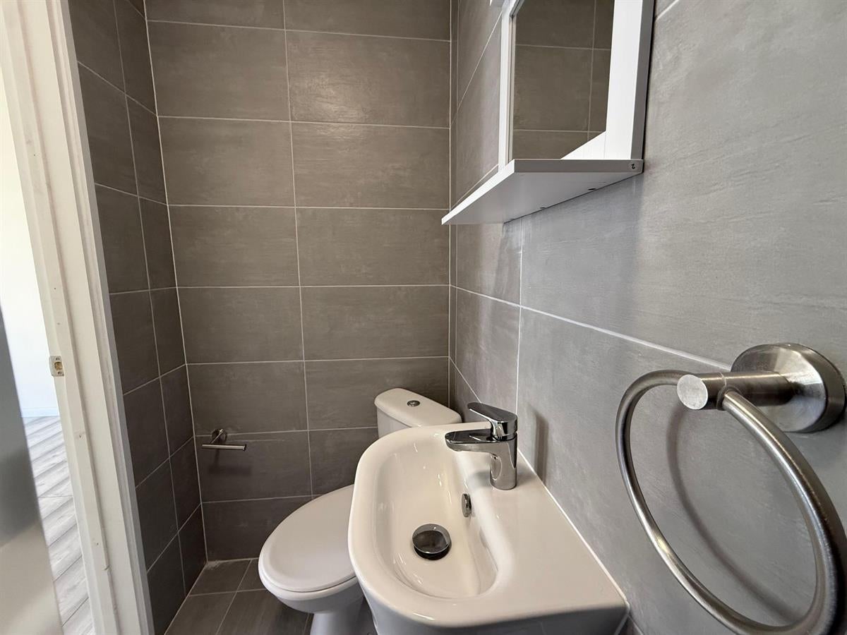 Room Welldon Crescent in Greater London