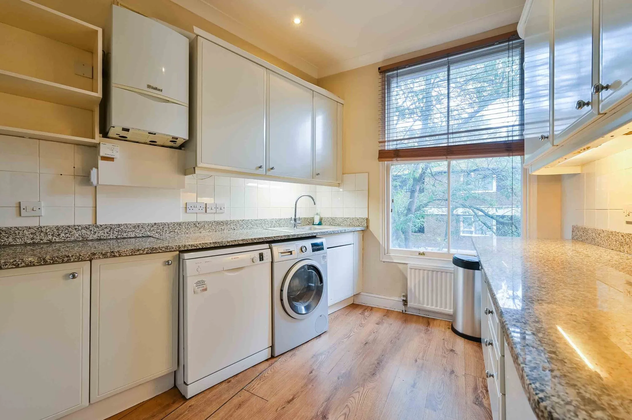 Flat Neal Street in Greater London