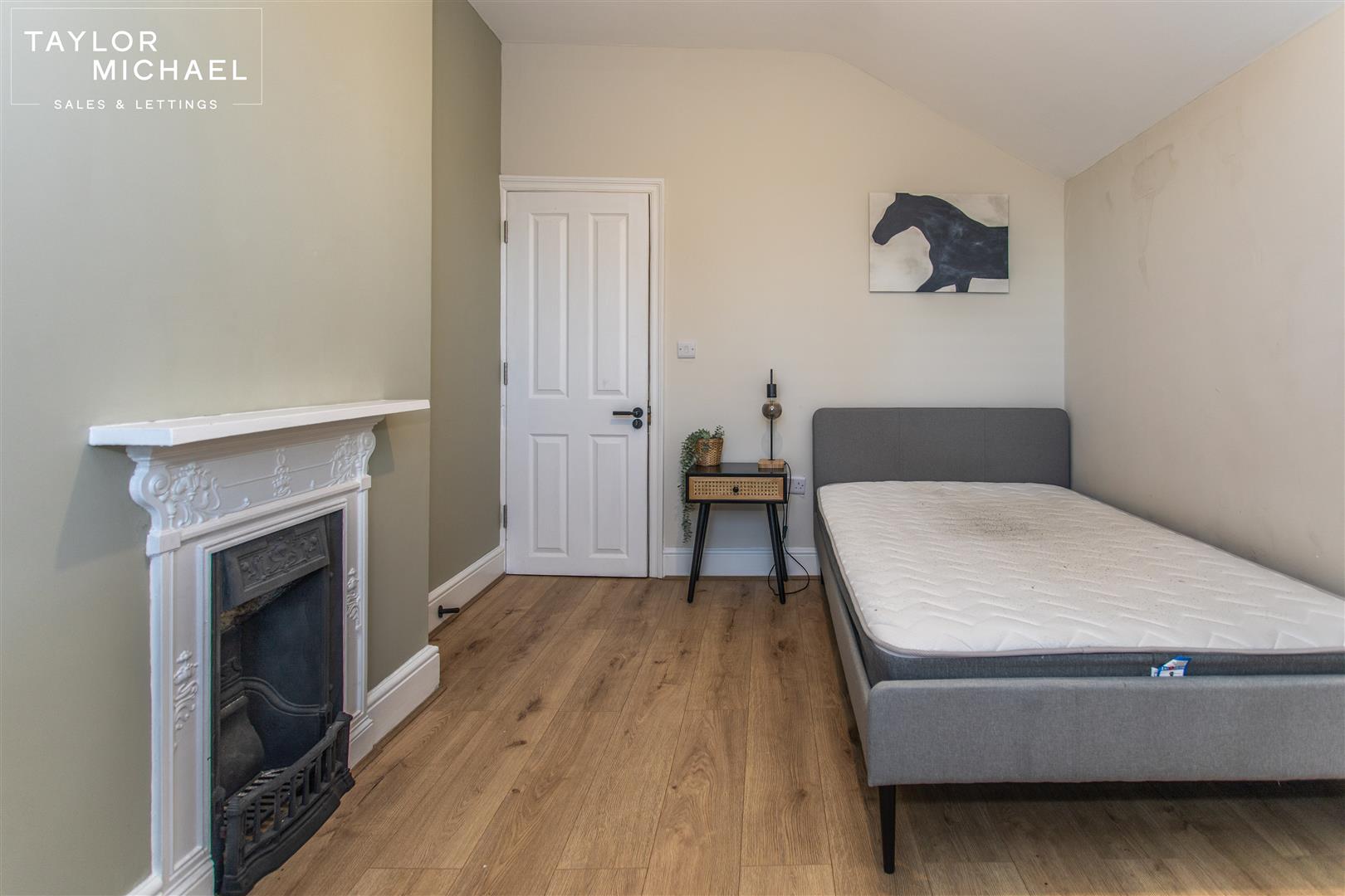 Room Brighton Road in Worthing