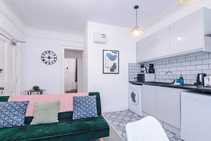 Flat Warwick Street in Royal Leamington Spa