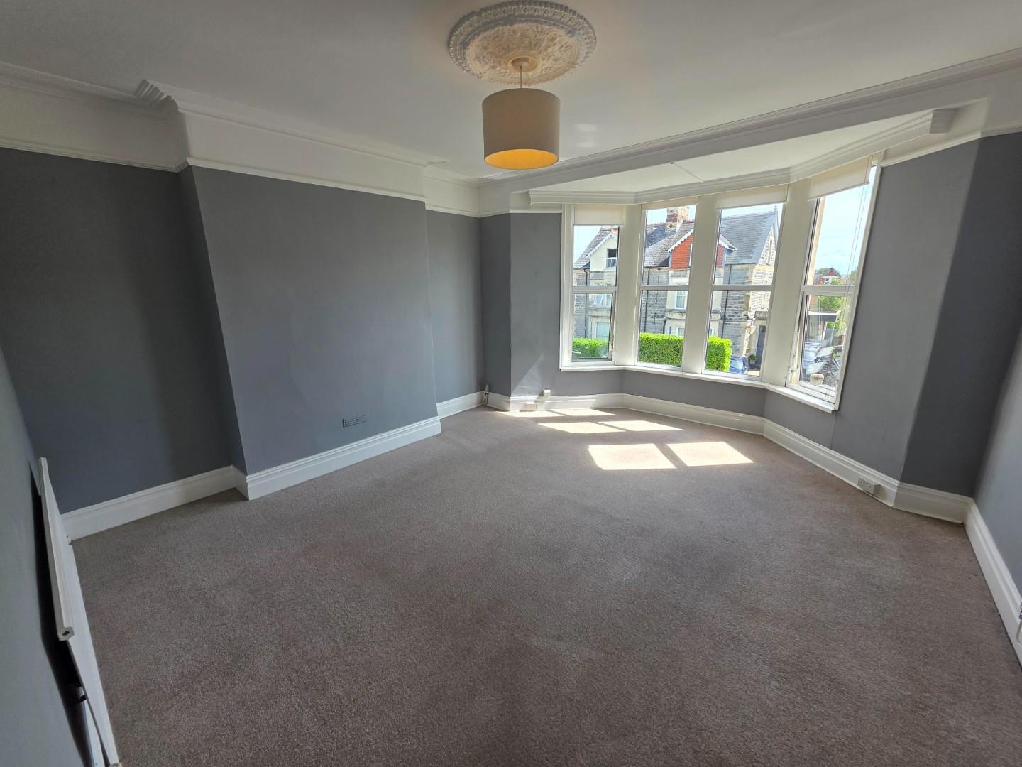 Flat Westbourne Road in Penarth