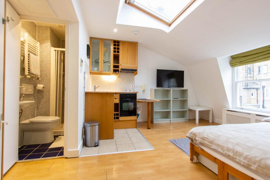 Flat Gloucester Street in London