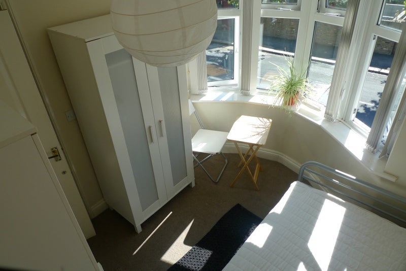 Room Elmfield Road in Greater London