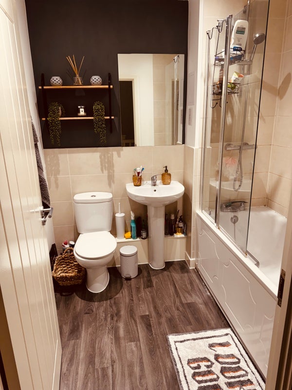 Room Crosses Link in West Suffolk