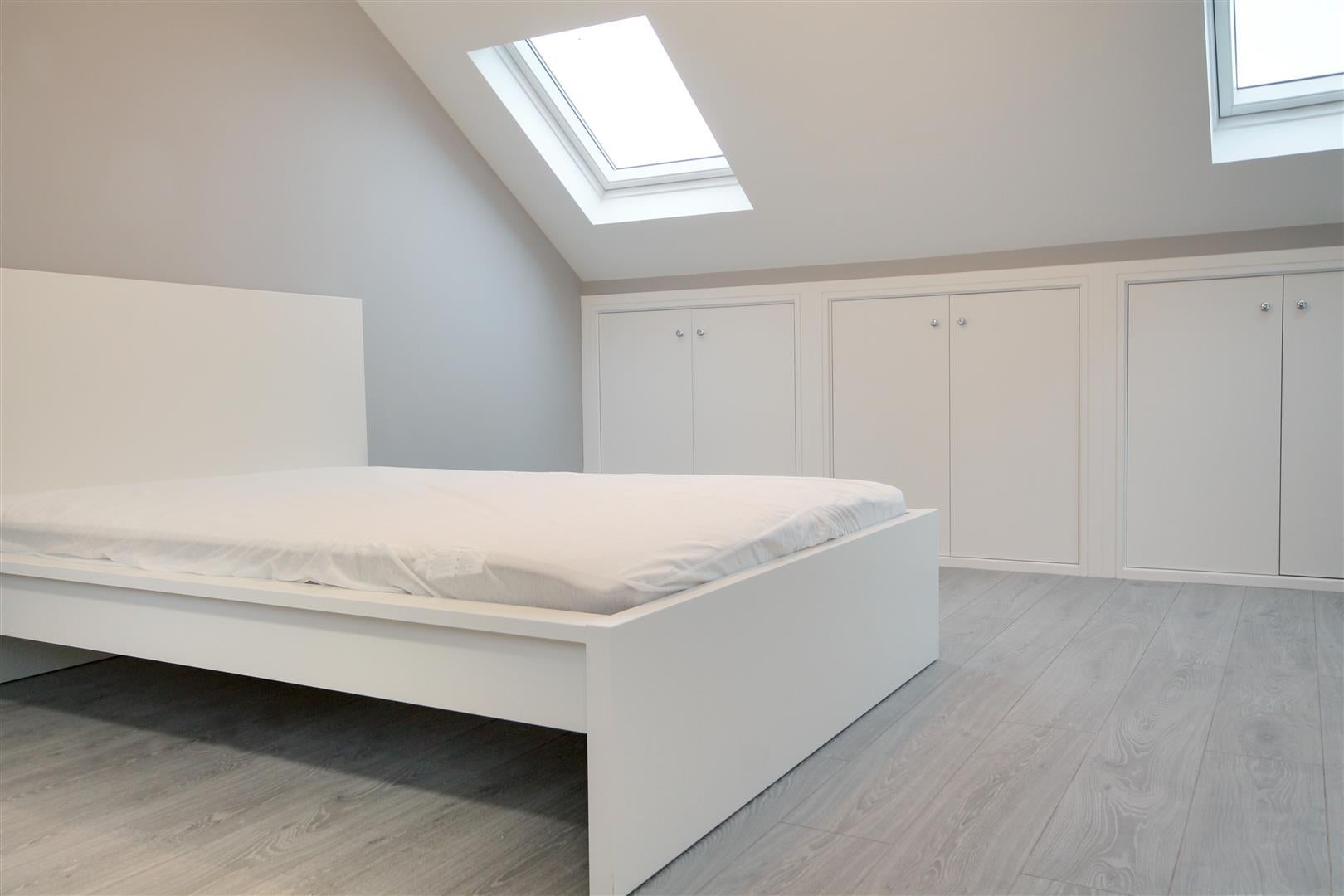 Room Sandringham Road in Greater London