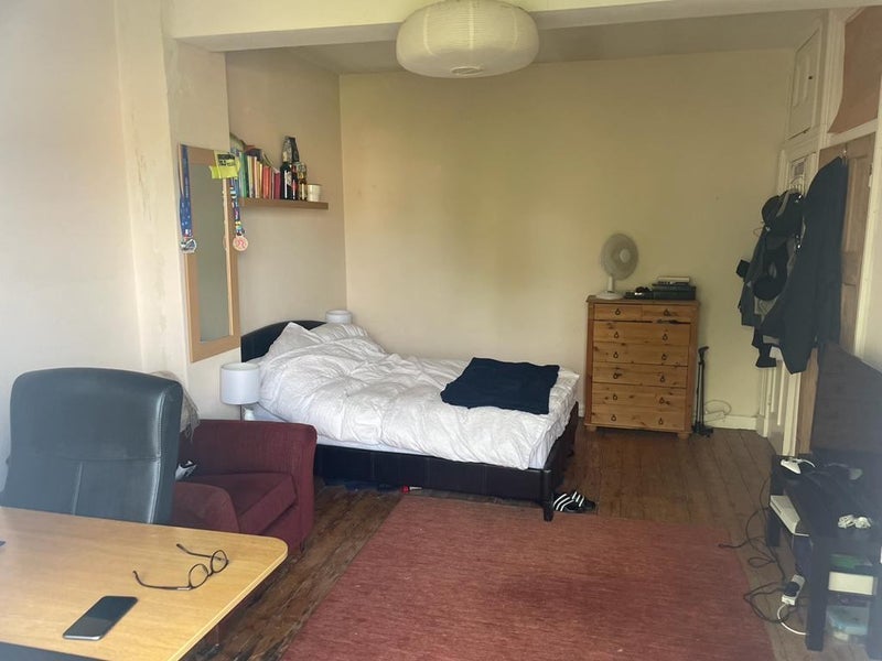 Room Clapham Manor Street in Greater London